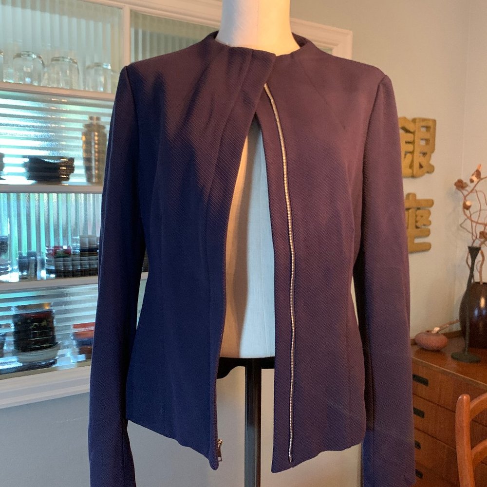 Theory Navy Sculpted Blazer Like New L